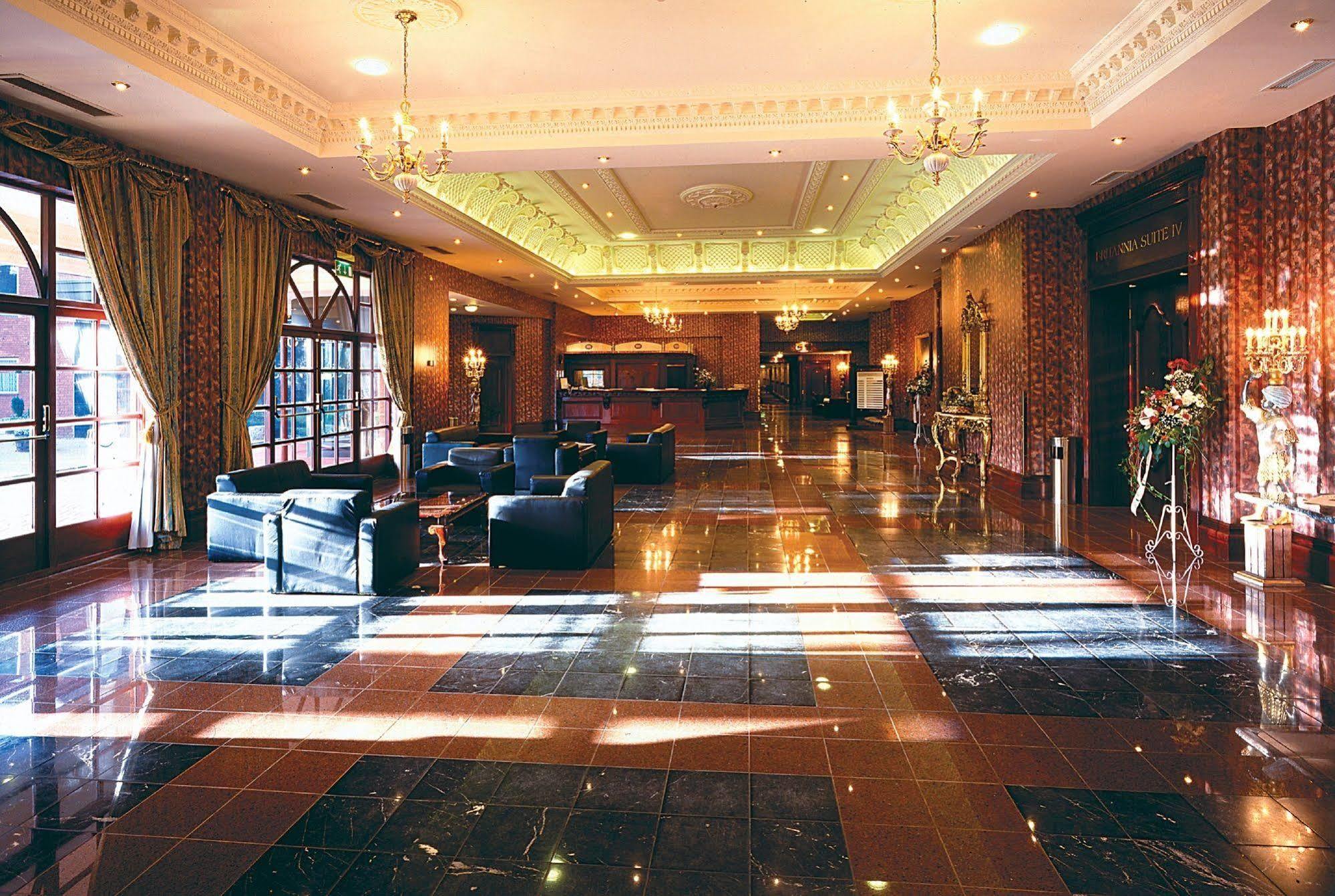 Royal Court Hotel & Spa קובנטרי מראה פנימי תמונה